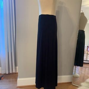 Loft rayon pull on skirt